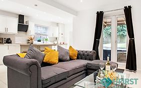 Airy 3 Bed House - Hot Tub - Near Castle, Qmc - City Centre & Trent Bridge